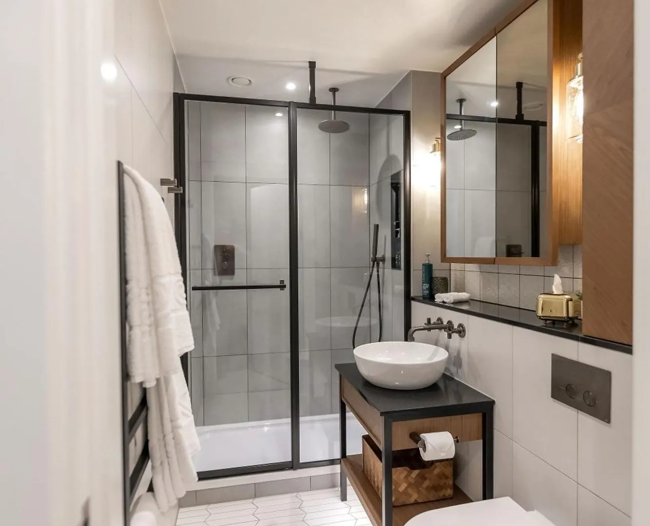 Cozy London Stay Tower Bridge And Wapping Apartment